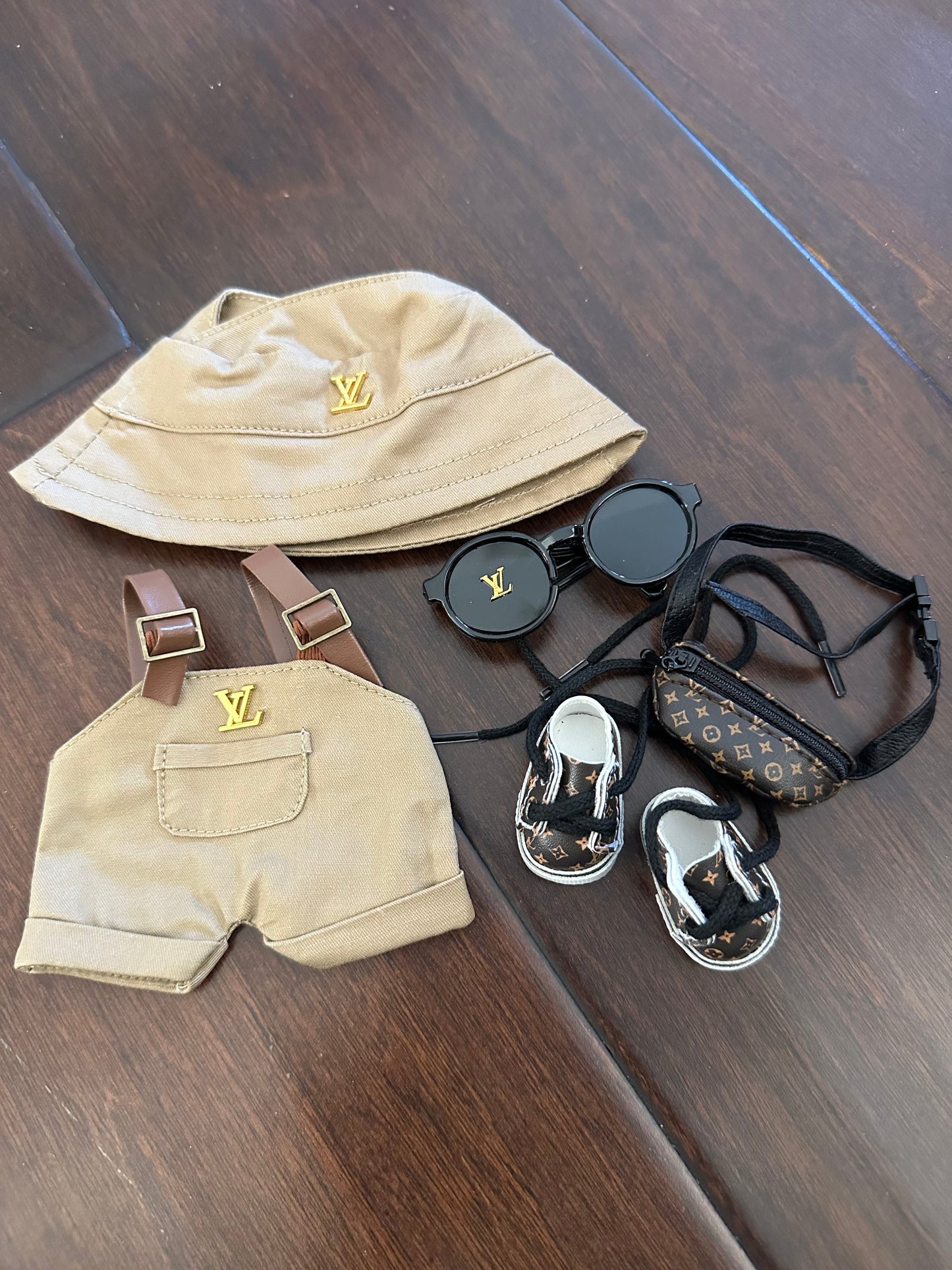 Labubu LV Designer Clothes - Khaki Overalls